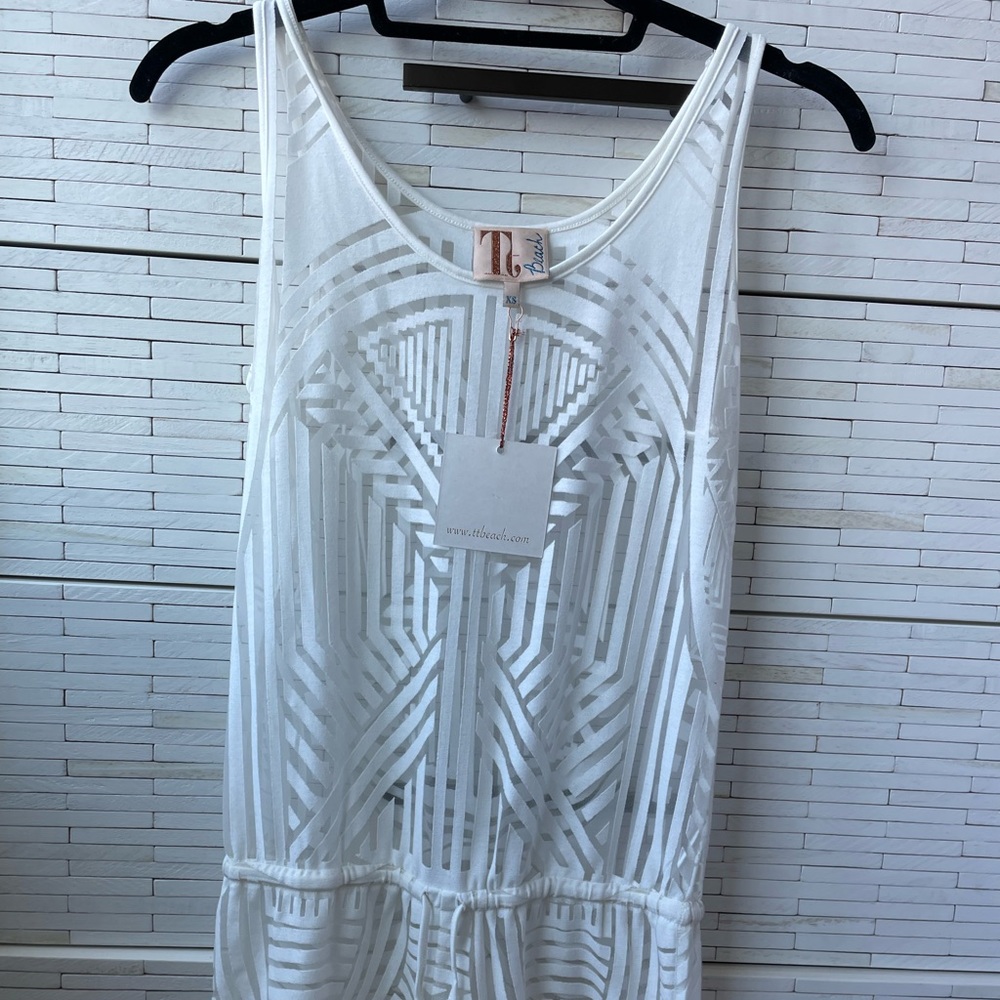 Tt Beach Women White Romper XS NWT